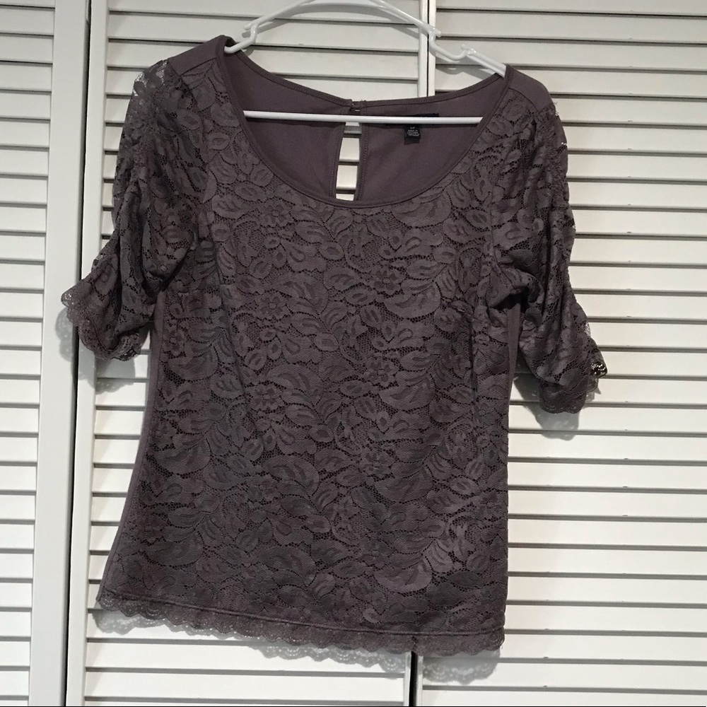 American Eagle Lace Top